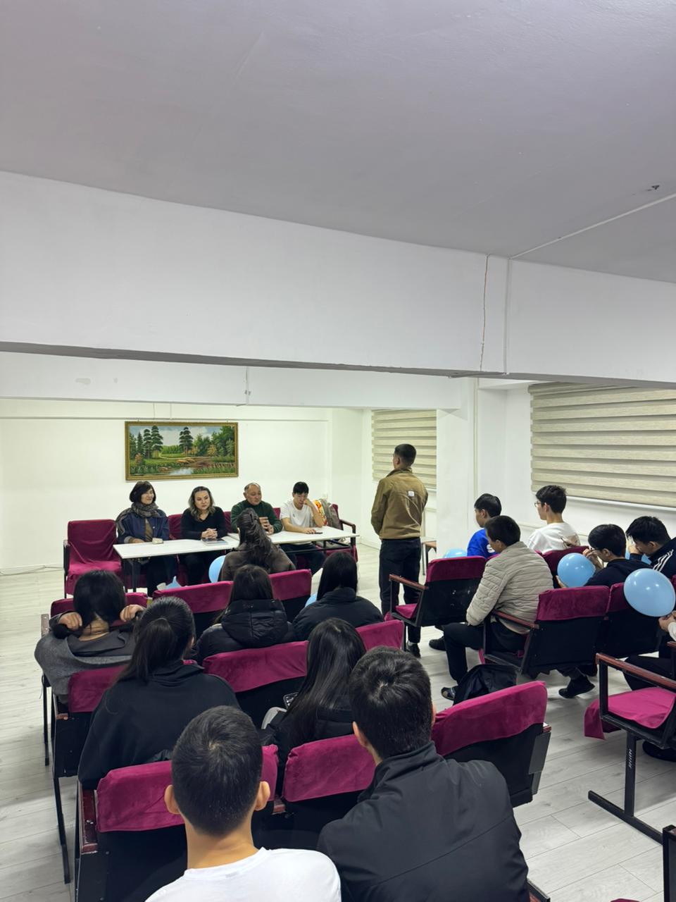 16 декабря в общежитии отпраздновали День Независимости вместе со студентами.